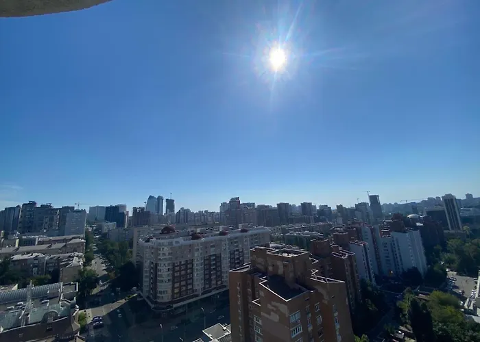 Alex Apartment Near Palace Ukraine
