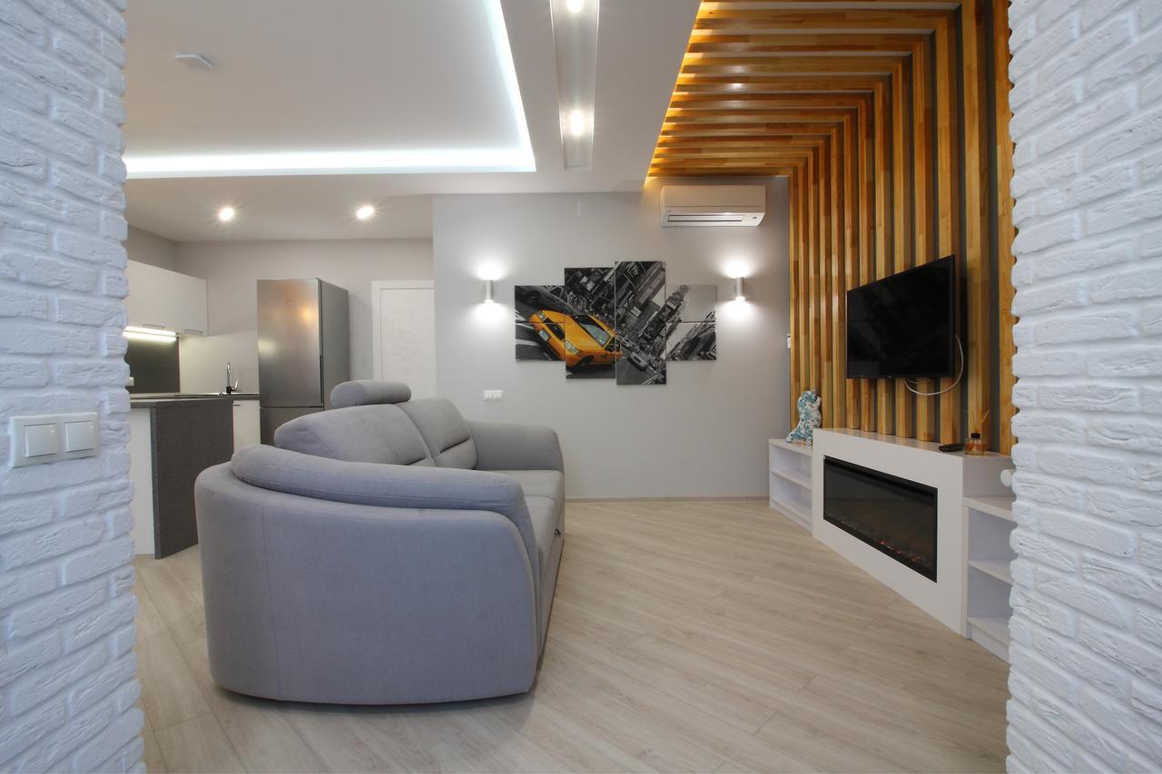 Apartment Alex Near Palace Ukraine Kyiv